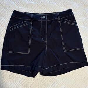 Nicole Miller Navy Women's Shorts. Size 8